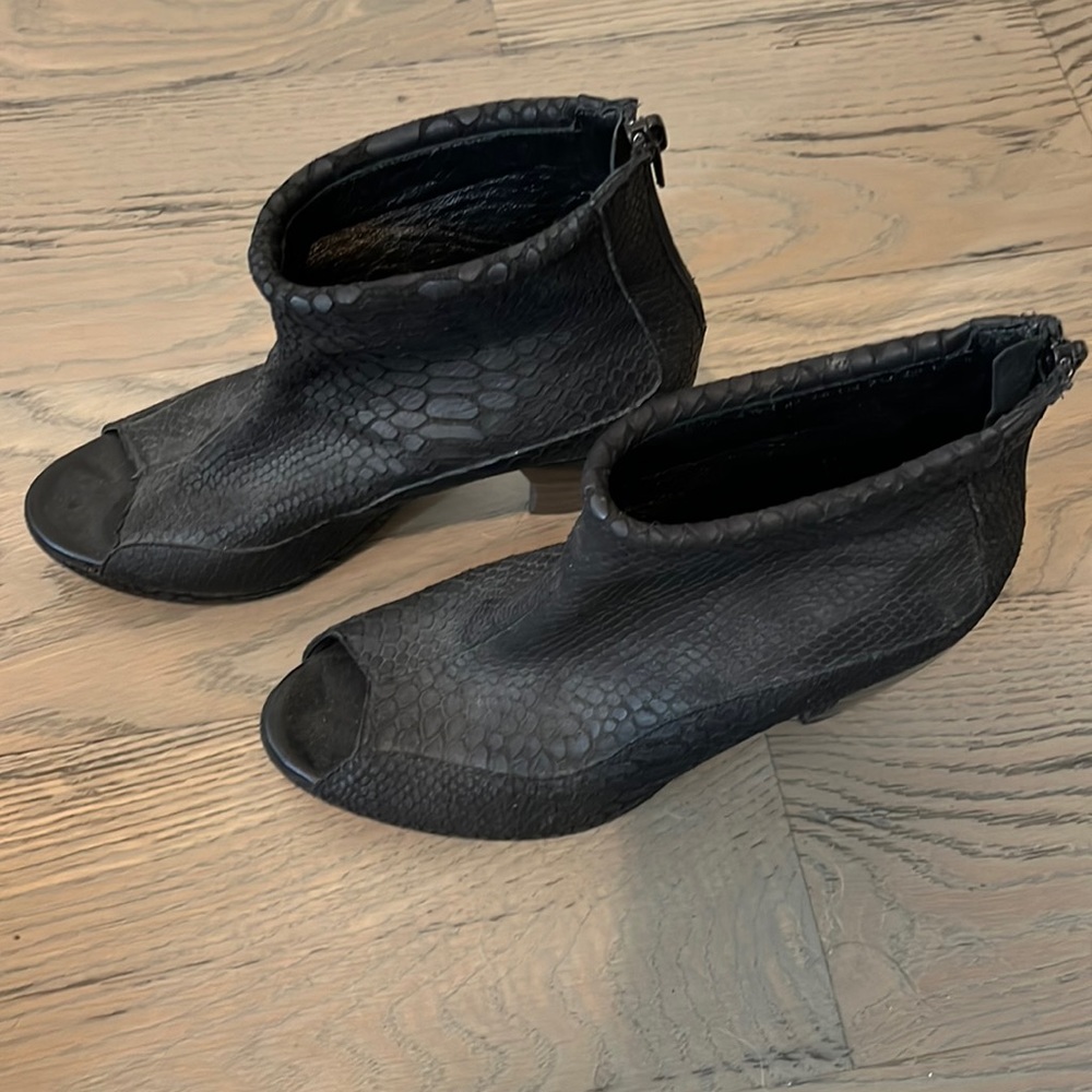 Colleen Cordero Boots!